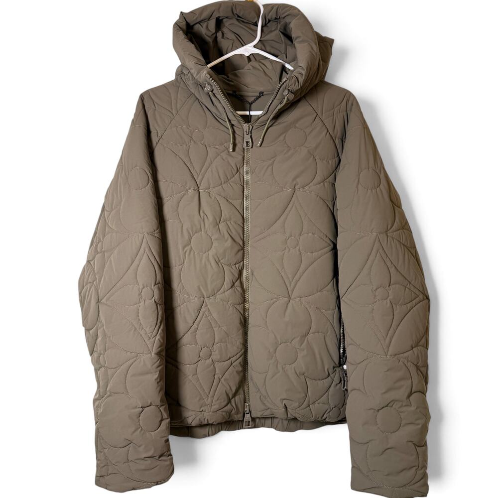 Louis Vuitton LV Monogram Flower-Quilted Hooded Zip Jacket FR48